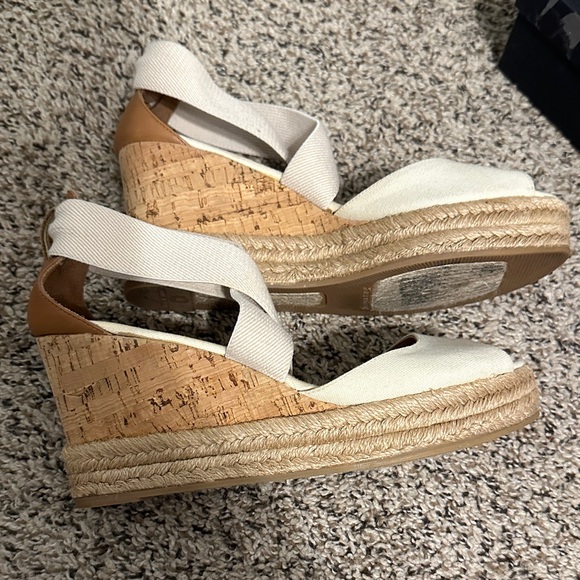 Womens Tory Burch Espadrille Ivory Canvas Wedge Heels Size 8 - Picture 4 of 4